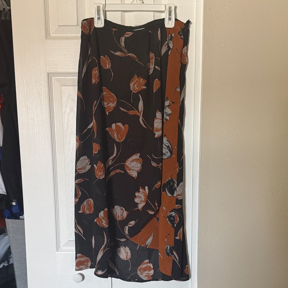 Sienna Sky Asymmetrical Skirt in Black and Brown Floral